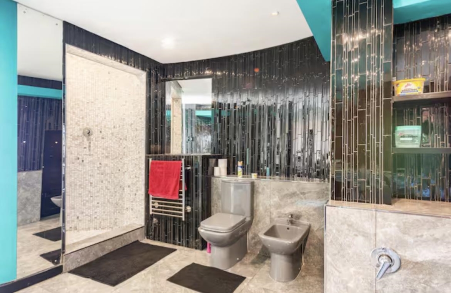To Let 0 Bedroom Property for Rent in De Waterkant Western Cape